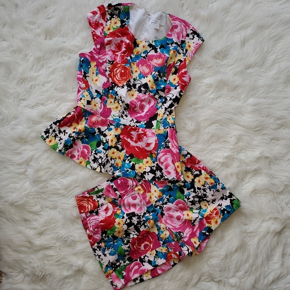 New York & Company Other - NY&C Floral Short Set